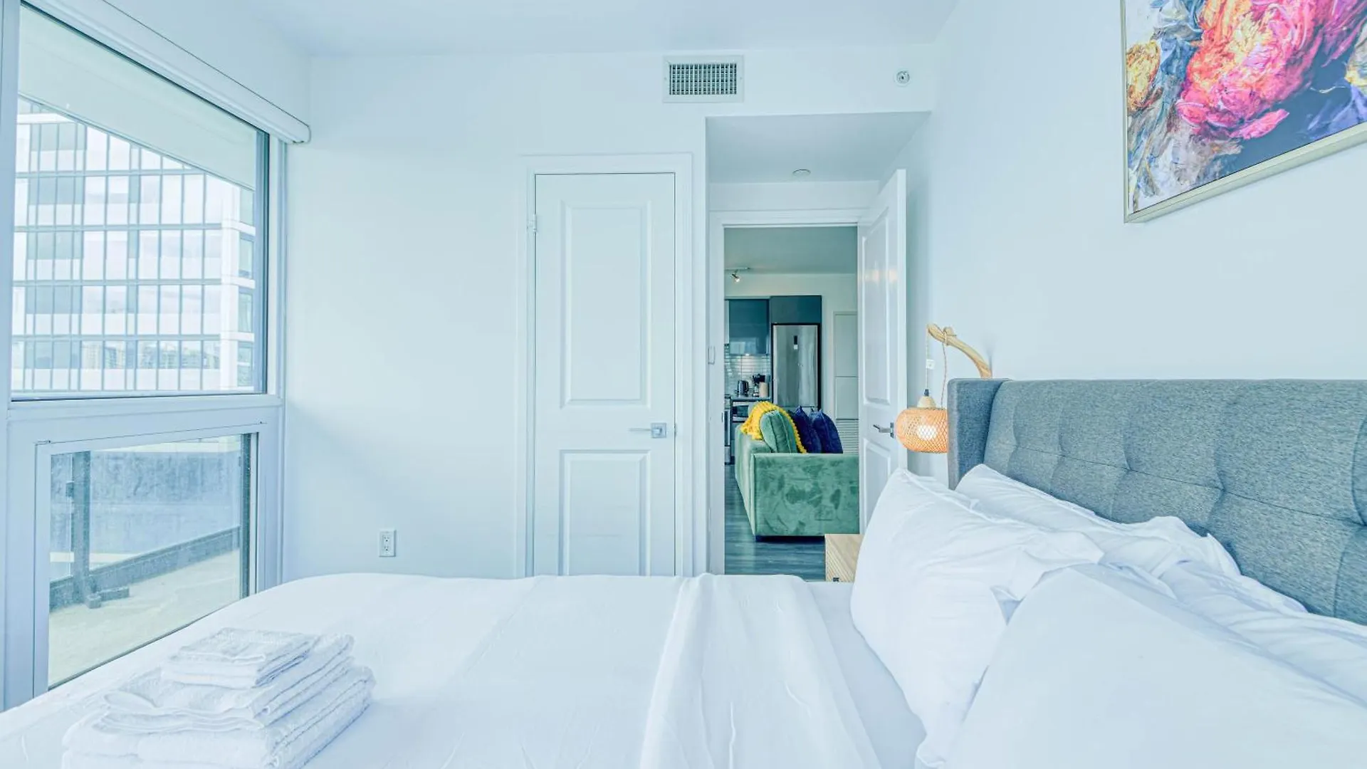 Rivetstays - The Jarvis Toronto