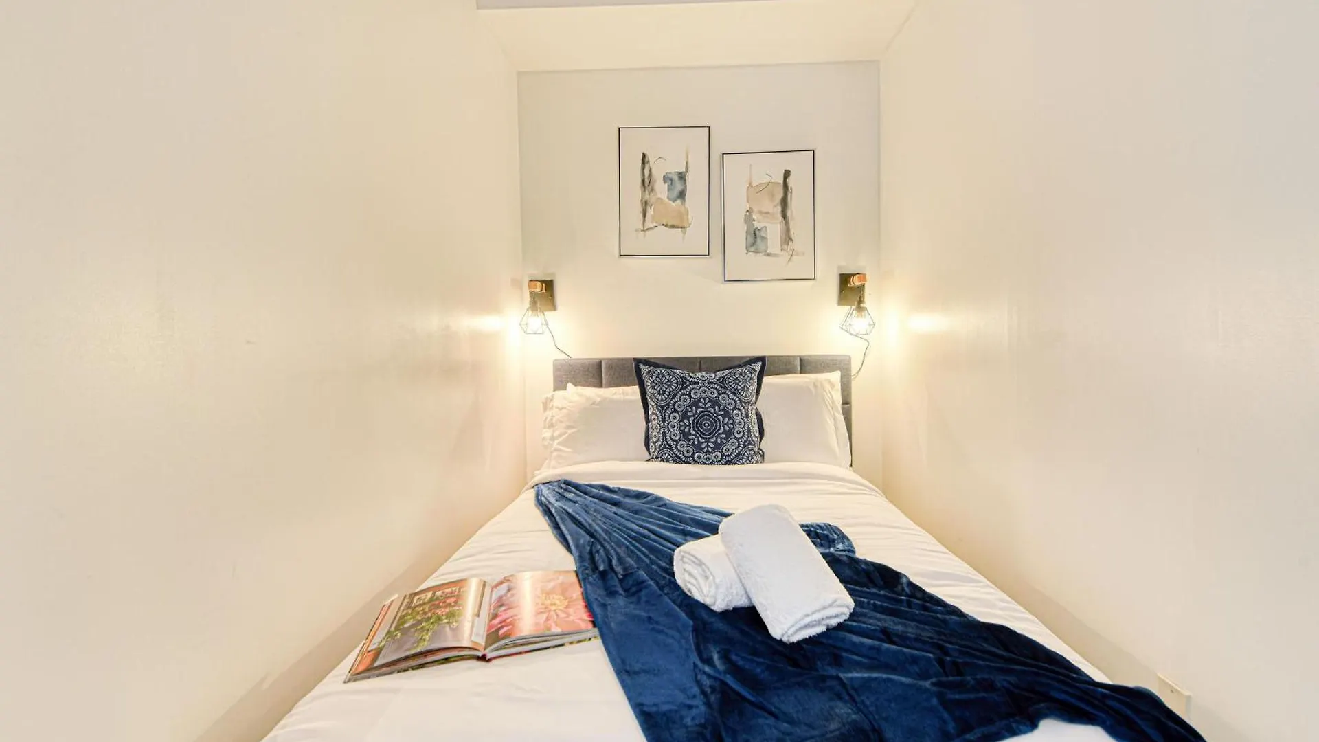 Lägenhet Rivetstays - The Jarvis Toronto Kanada