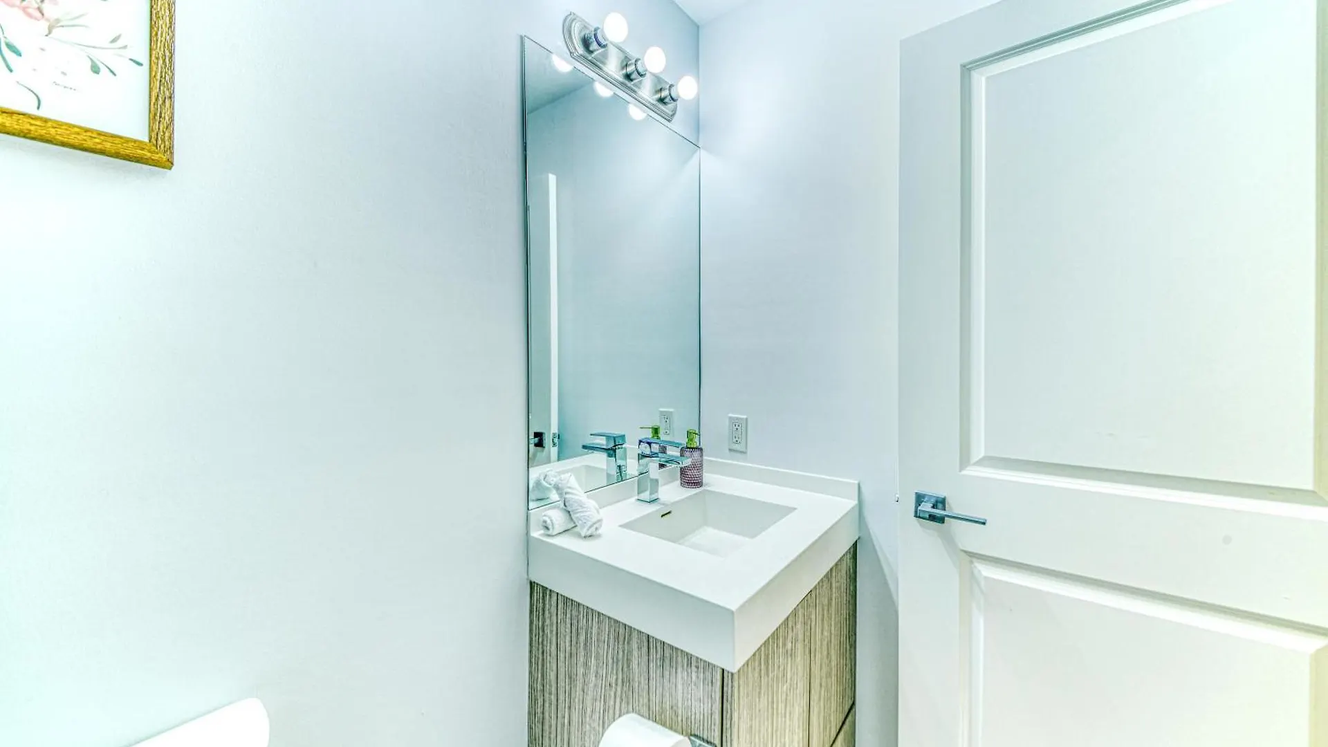 Rivetstays - The Jarvis Toronto Lägenhet