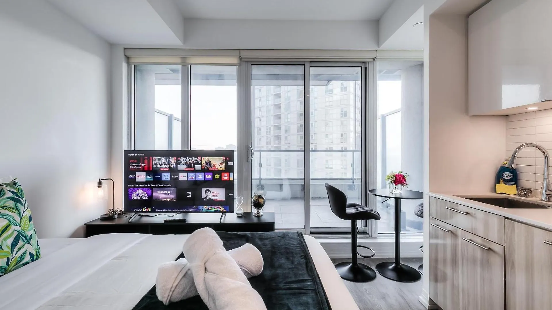 Rivetstays - The Jarvis Toronto Lägenhet