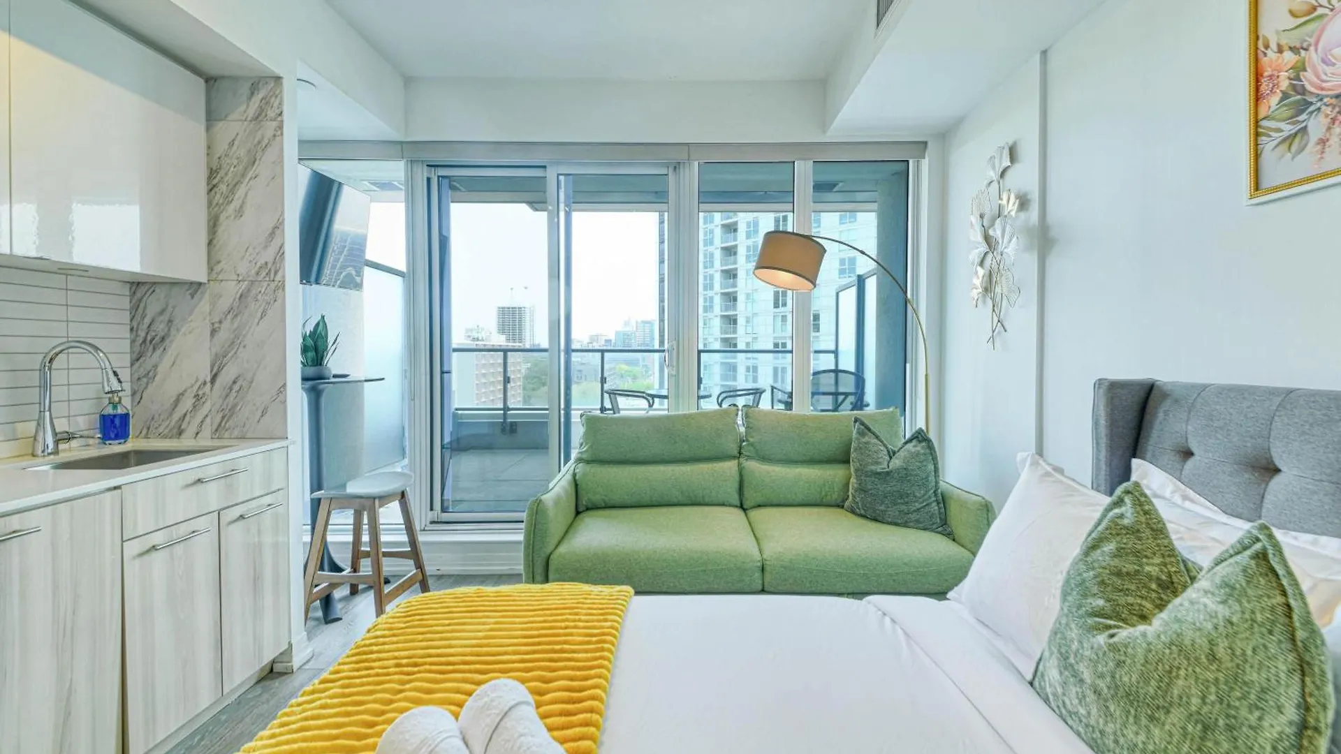 Rivetstays - The Jarvis Toronto 0*,  Kanada