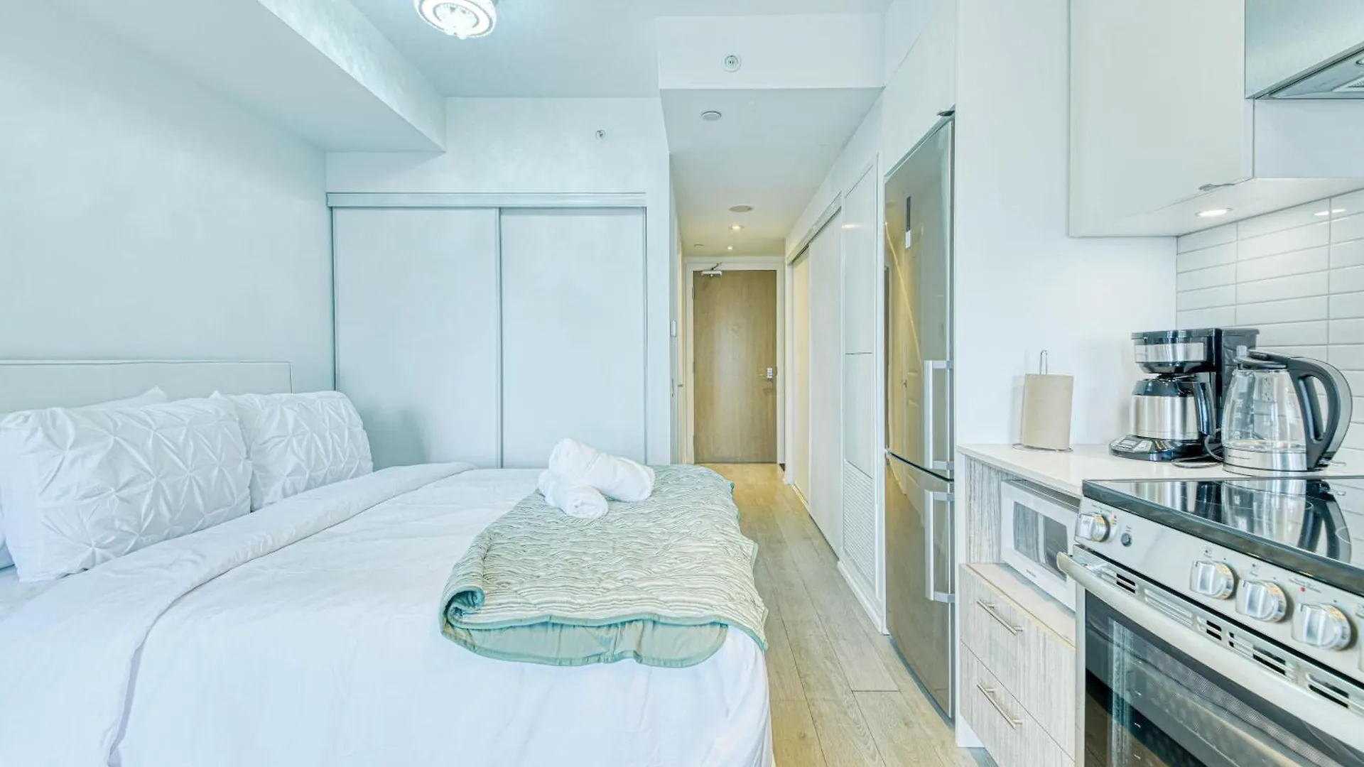 Lägenhet Rivetstays - The Jarvis Toronto Kanada