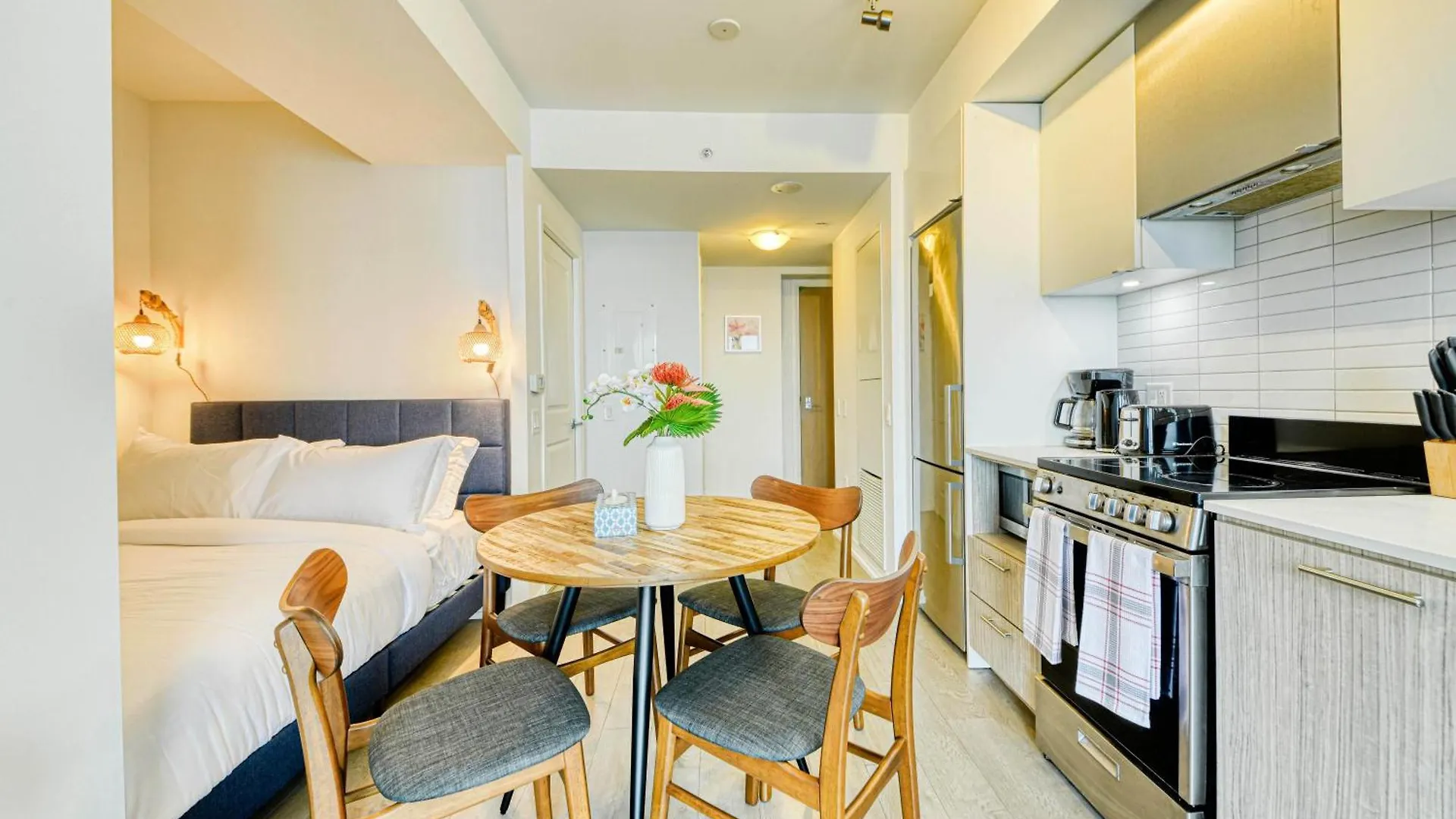 Rivetstays - The Jarvis Toronto Canada